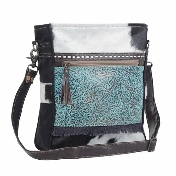 Myra shoulder bag upcycled leather handbag cow print trend boho western trending - Picture 6 of 16